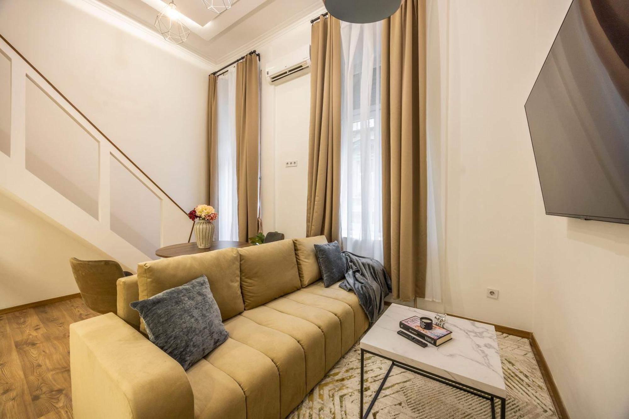 Charming Grand Residence In The Heart Of Budapesta Exterior foto